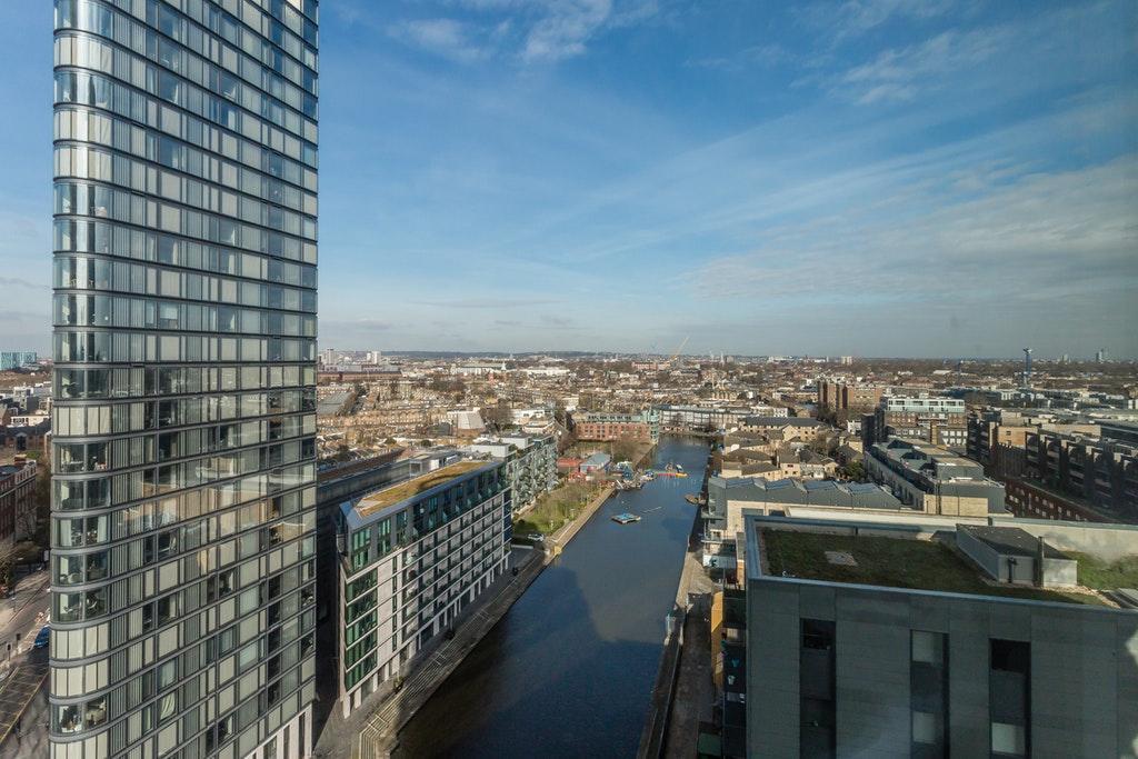 Canaletto Tower Hotel London Exterior photo